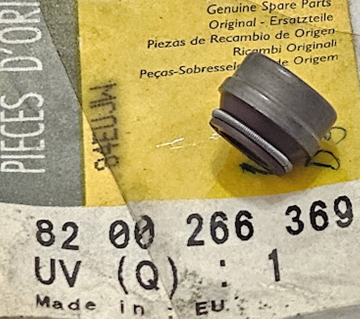 Retentor Guia Vedação Haste de Valvula Renault Clio III - 8200266369 - Imagem 4