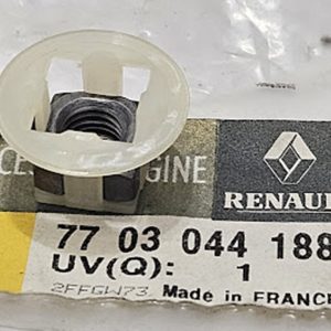 Porca de Aço com Bucha Suporte Parachoque Traseiro Renault Master II - 7703044188